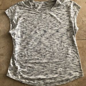Lululemon tee size 12